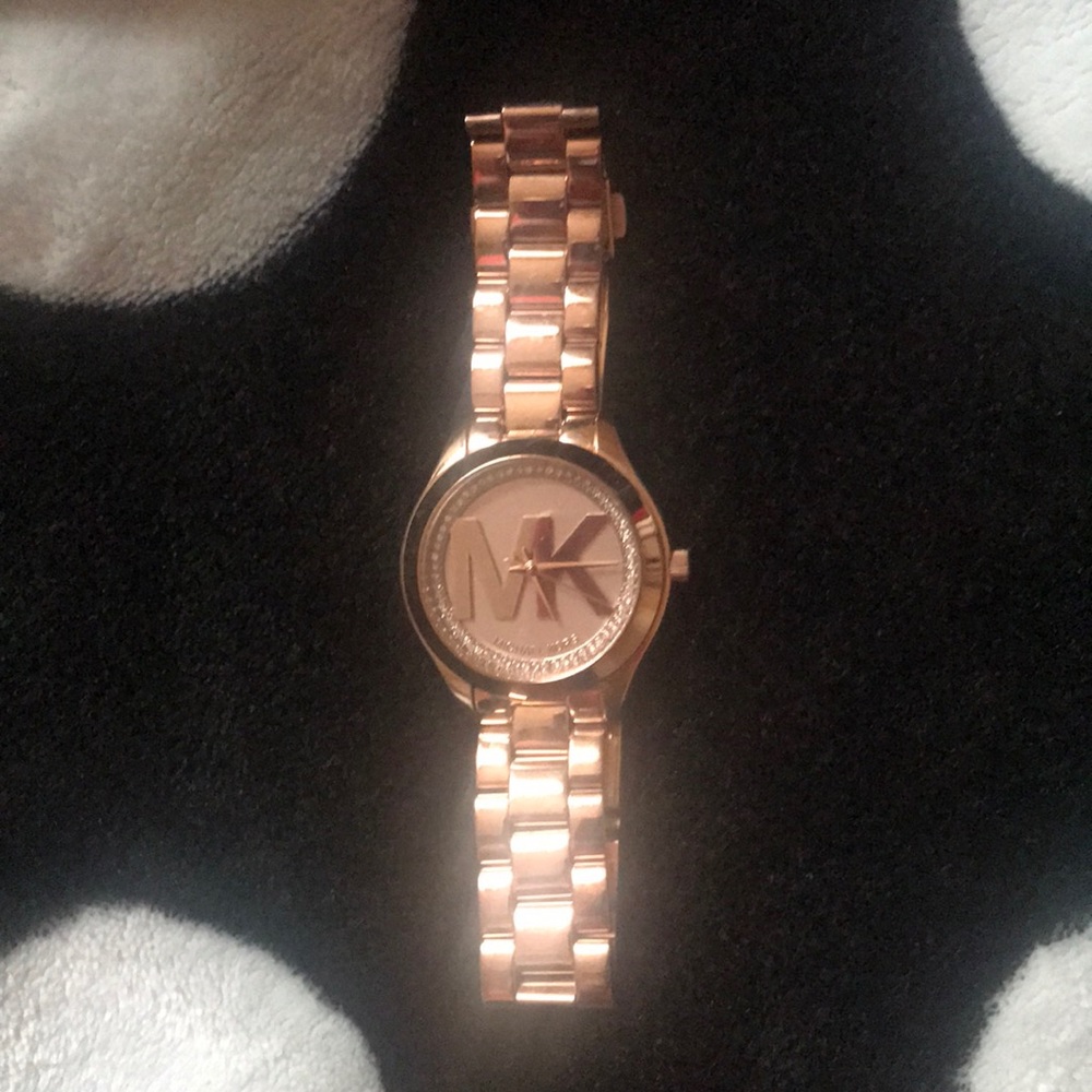 AUTHENTIC MICHAEL KORS WRISTWATCH